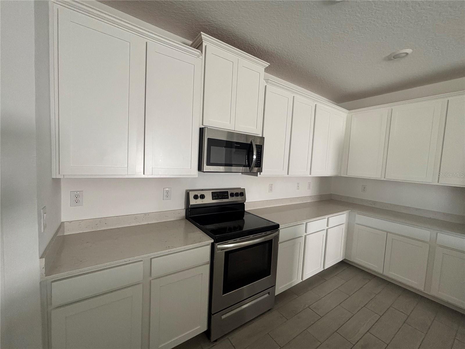 HEATH PRESERVE PH 1 & 2 - Residential Lease