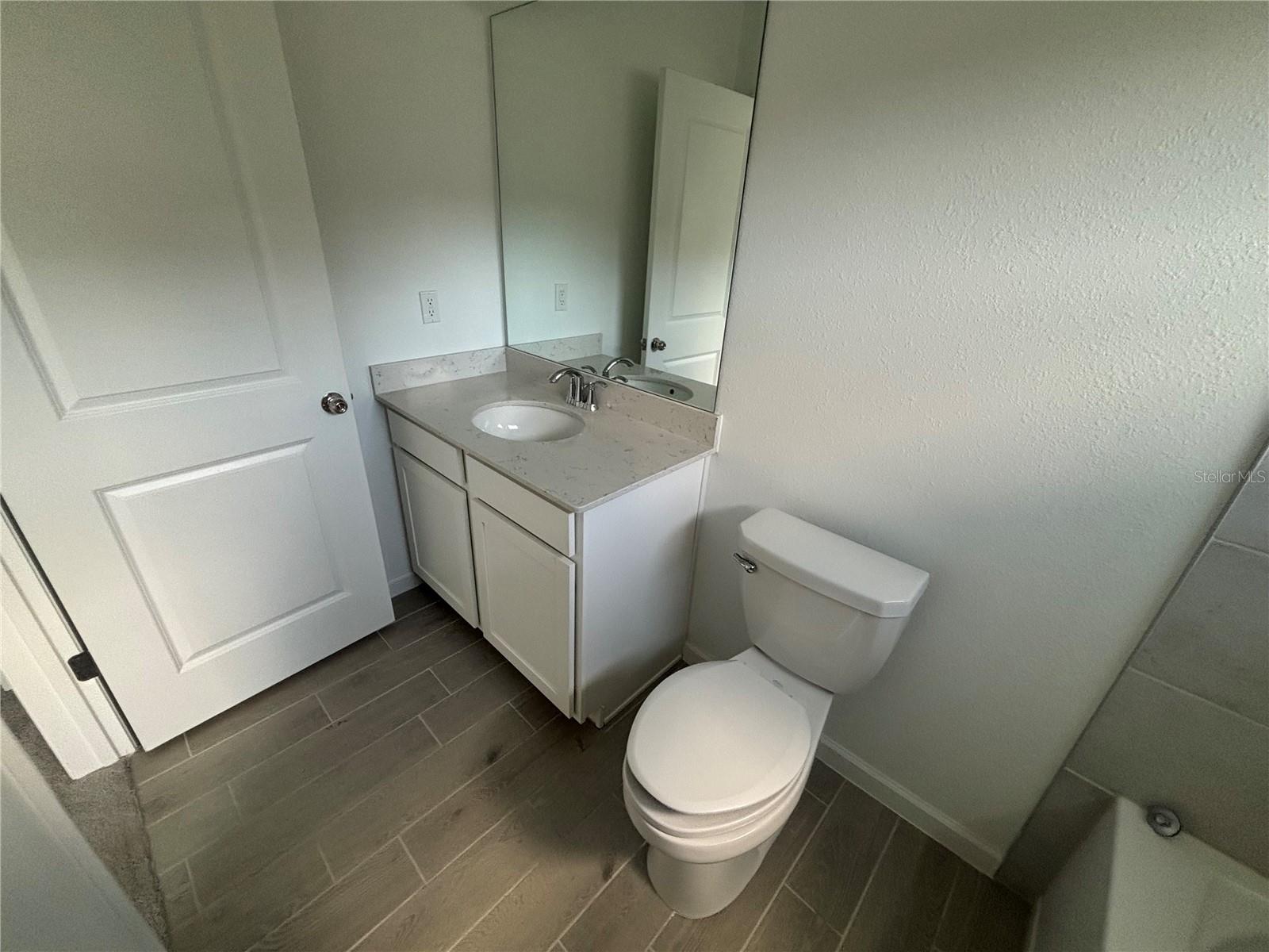 HEATH PRESERVE PH 1 & 2 - Residential Lease