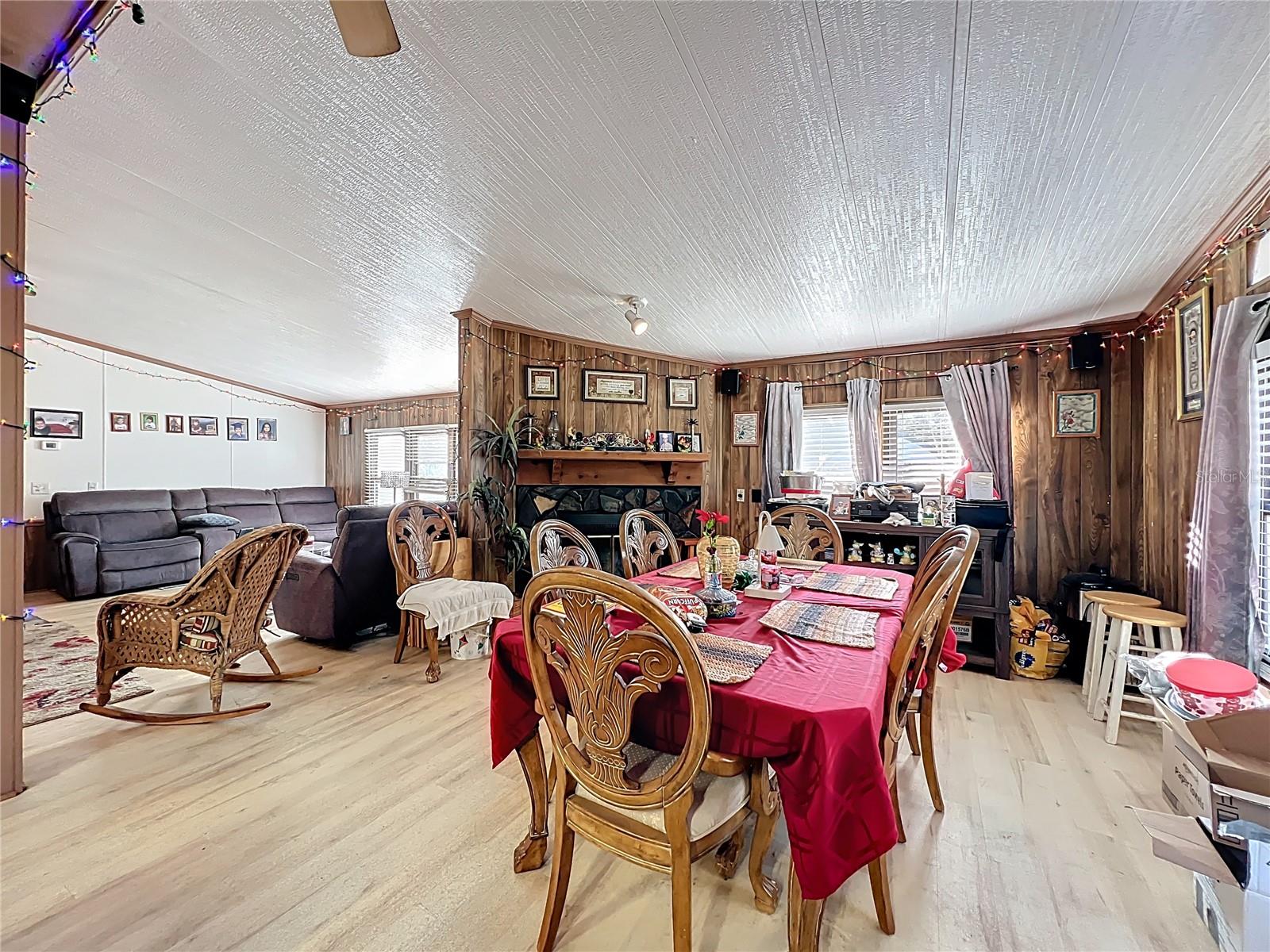 LAKEVIEW PARK - Residential