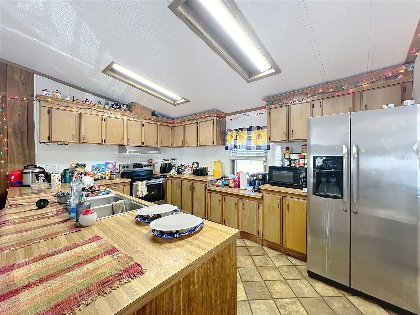 LAKEVIEW PARK - Residential