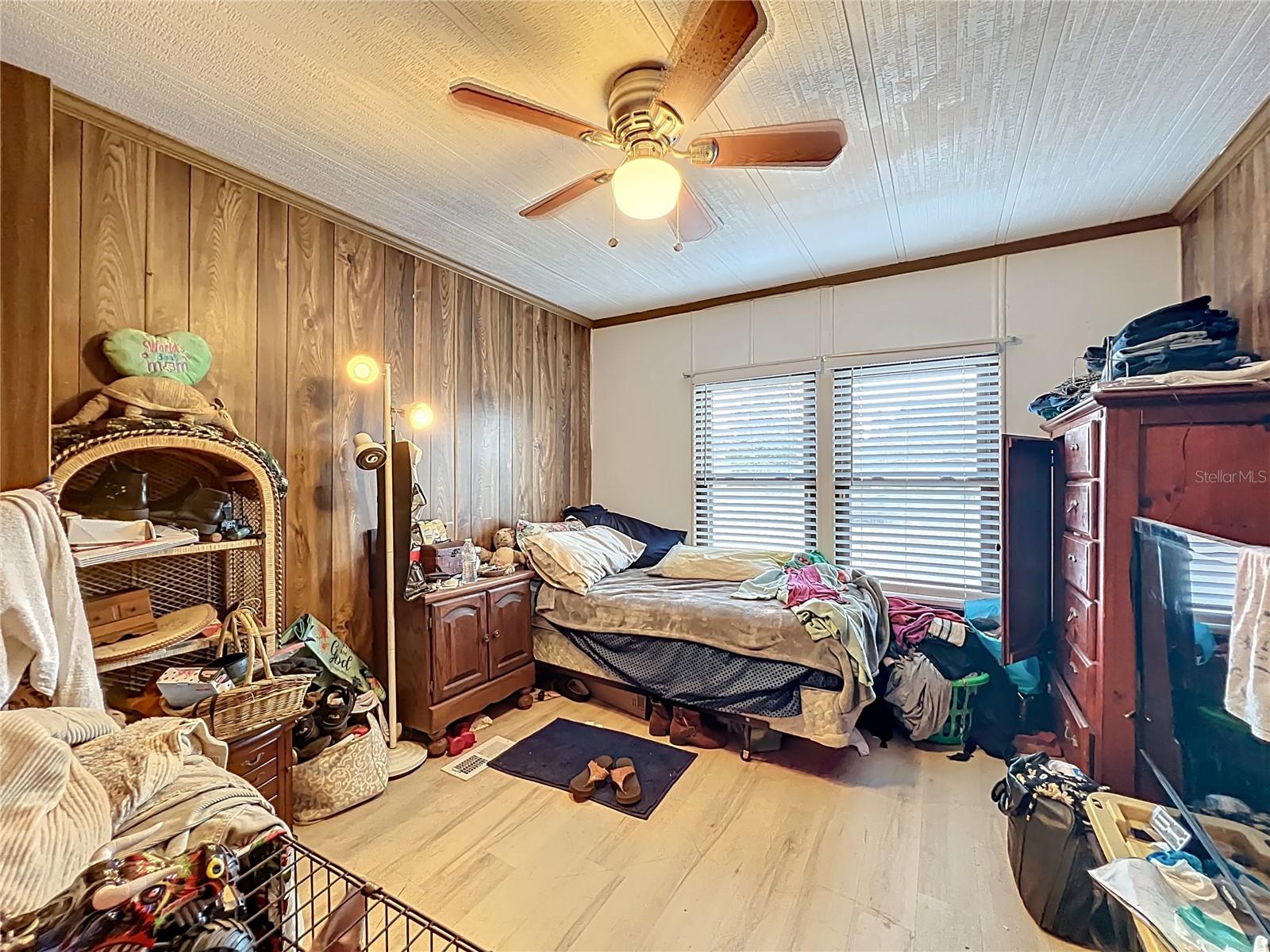 LAKEVIEW PARK - Residential