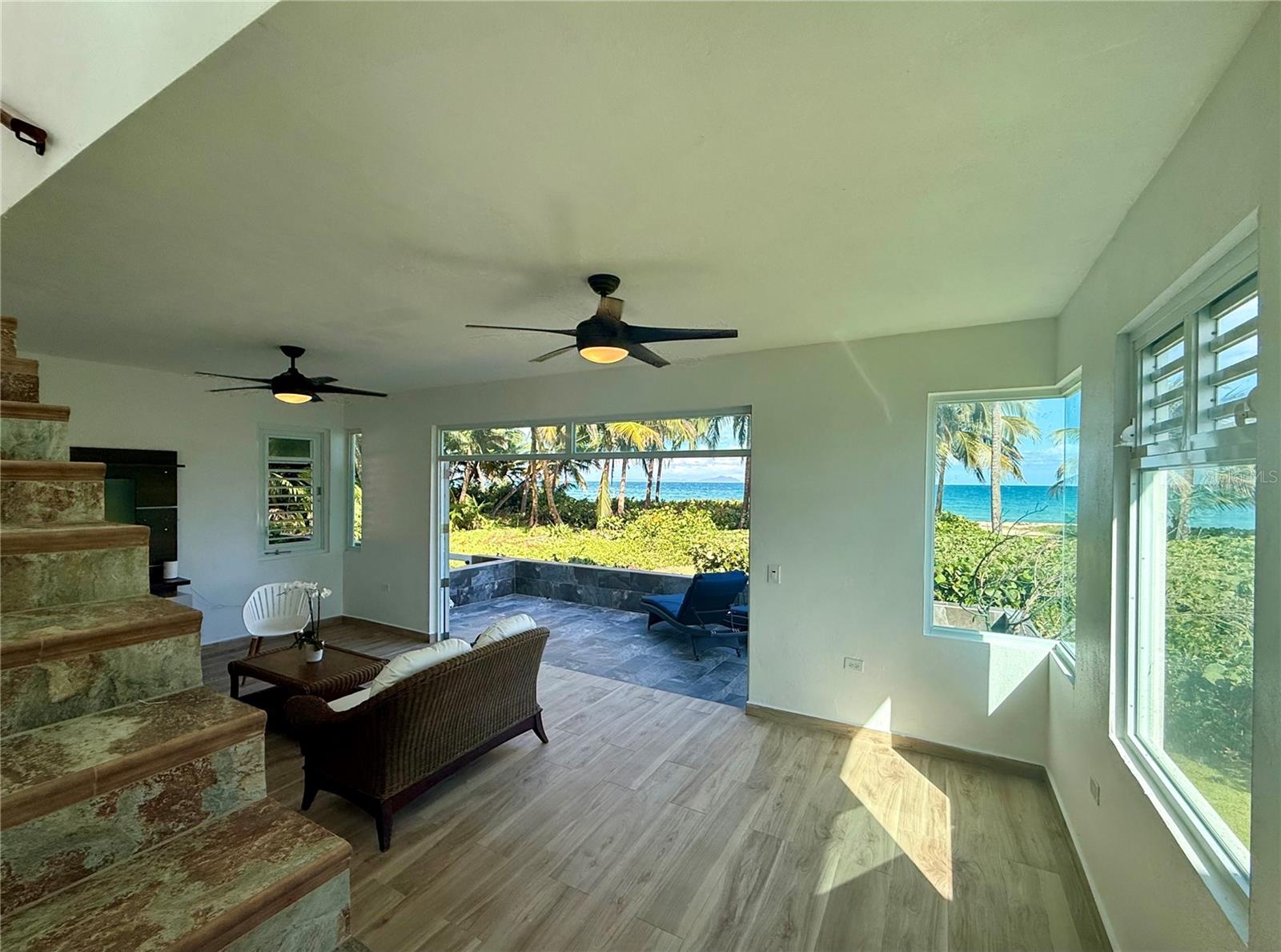 PUNTA SANTIAGO - Residential