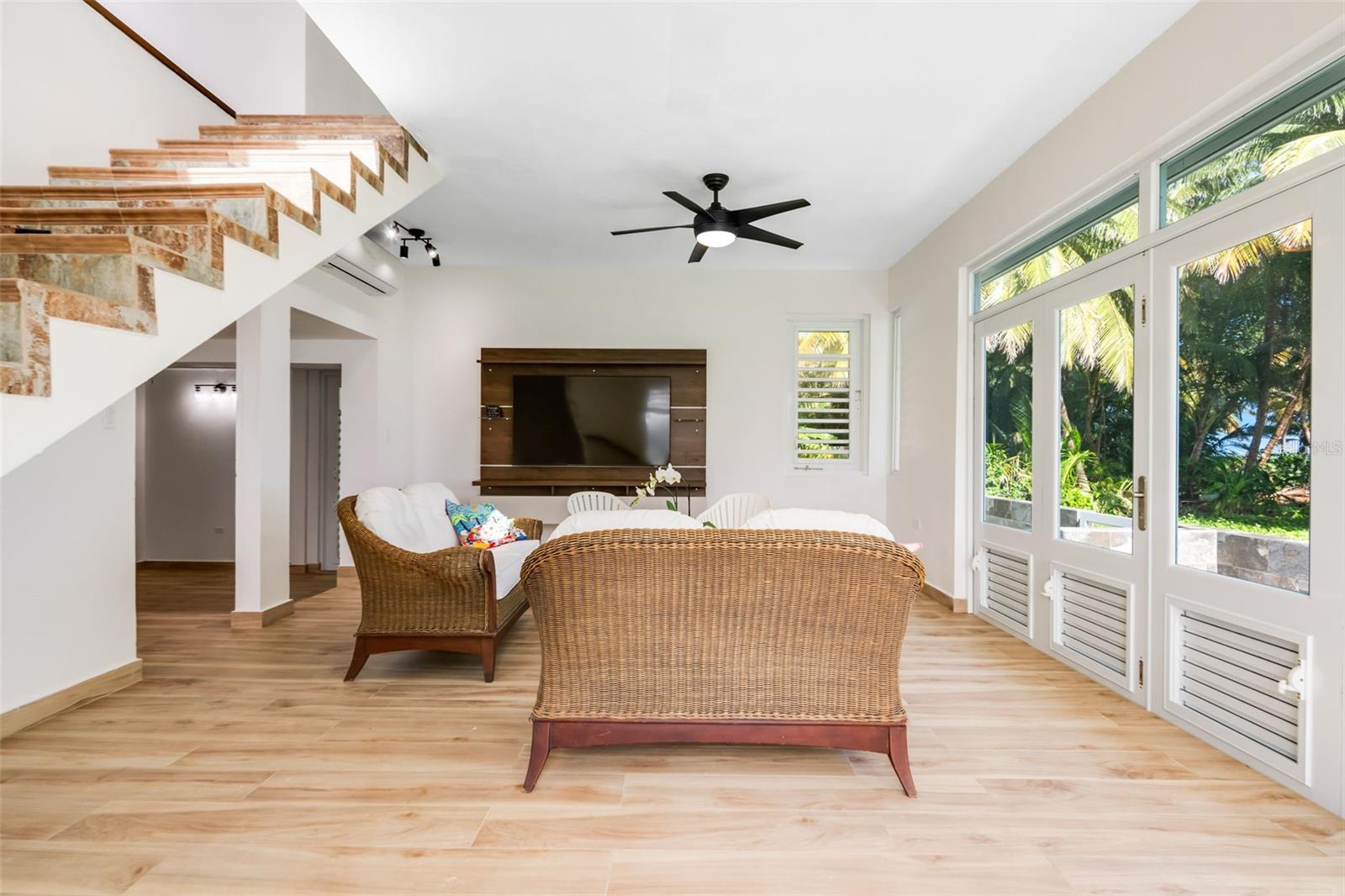 PUNTA SANTIAGO - Residential