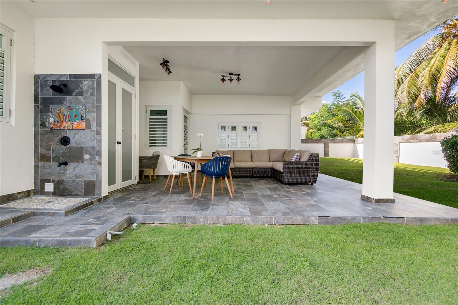 PUNTA SANTIAGO - Residential