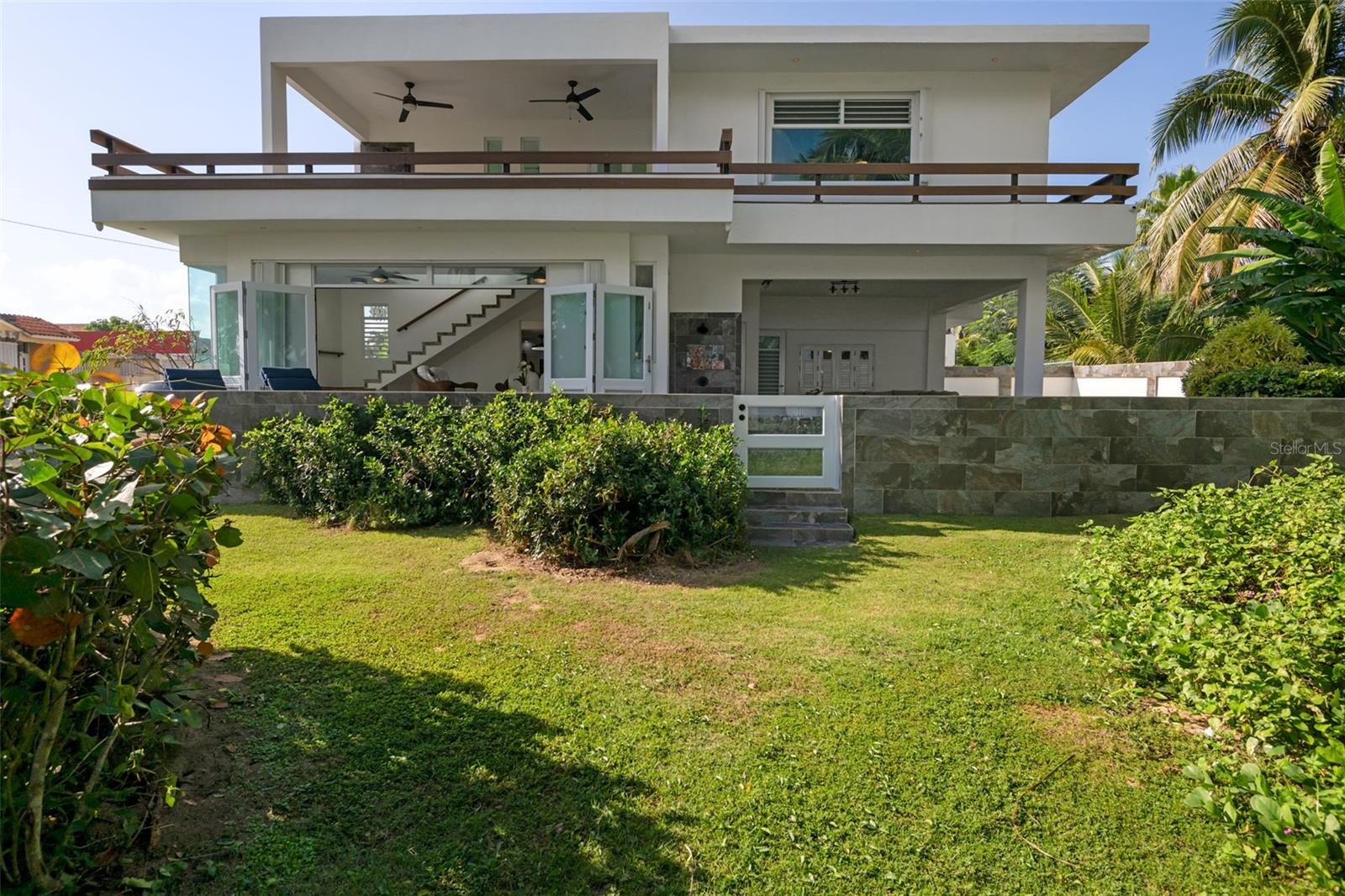 PUNTA SANTIAGO - Residential