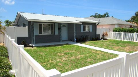 Photo of 4934 21st Avenue N, St Petersburg, FL 33710 (MLS # TB8506899)