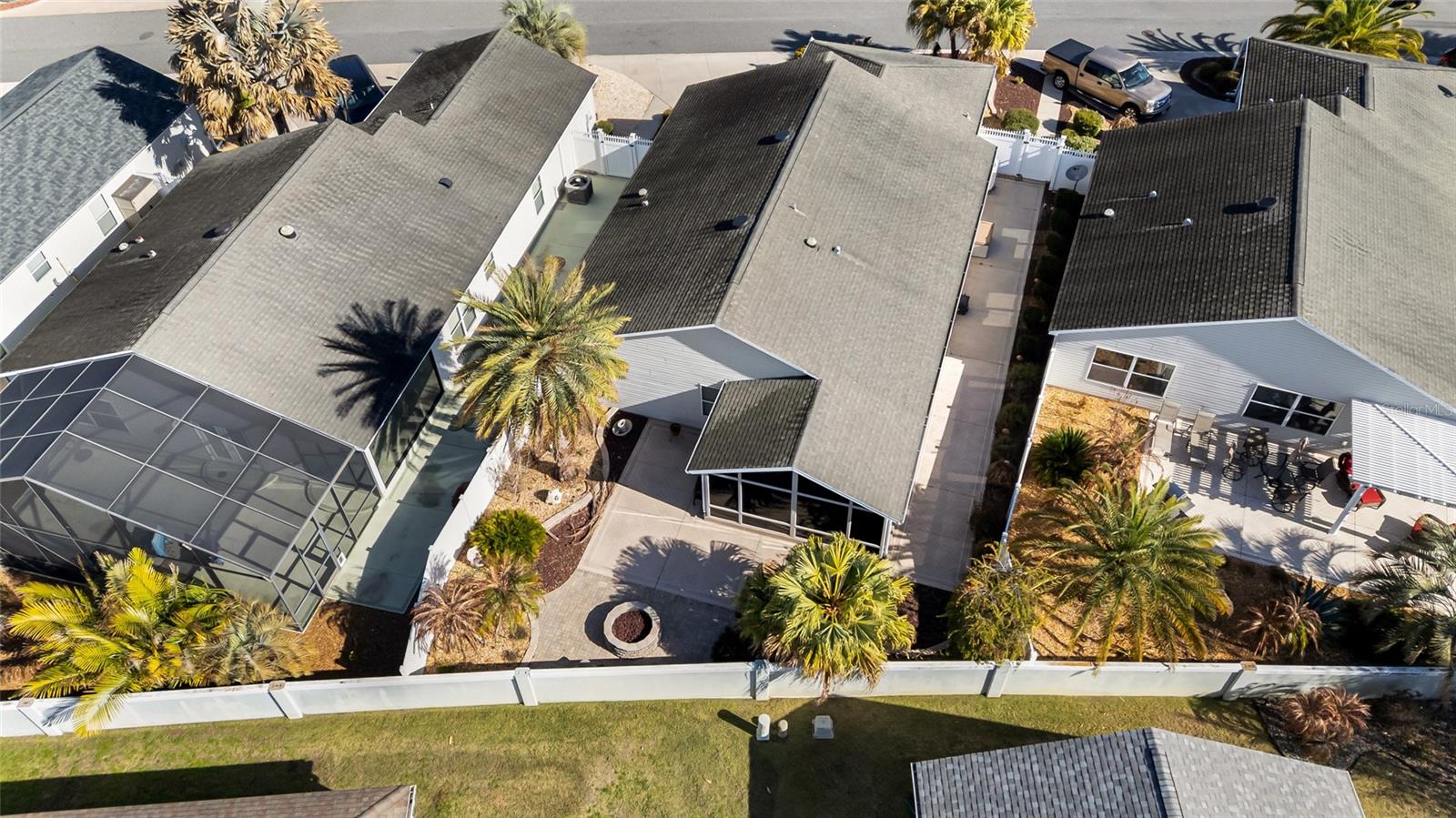 THE VILLAGES OF PENNECAMP / AZALEA VILLAS - Residential