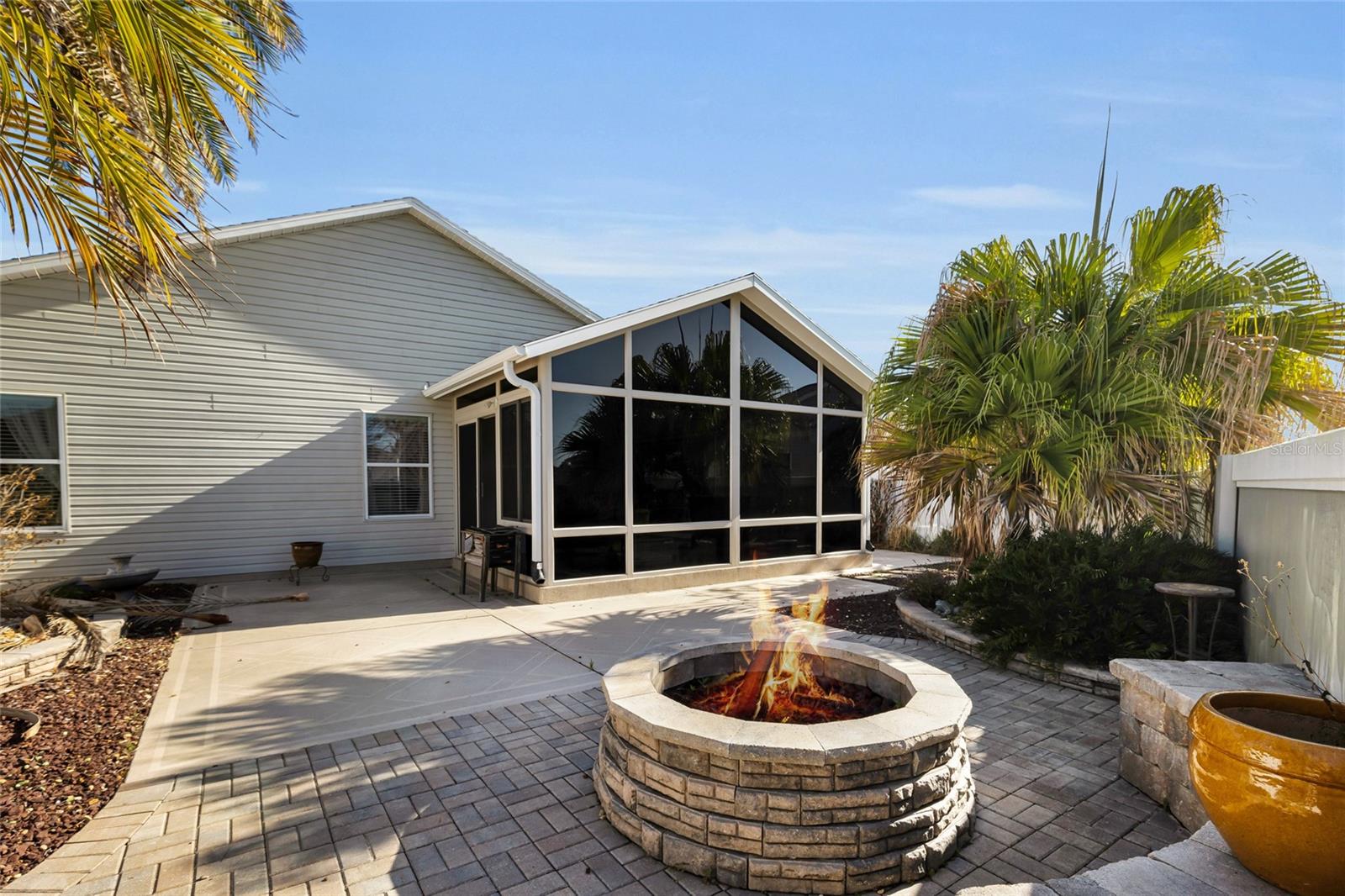 THE VILLAGES OF PENNECAMP / AZALEA VILLAS - Residential