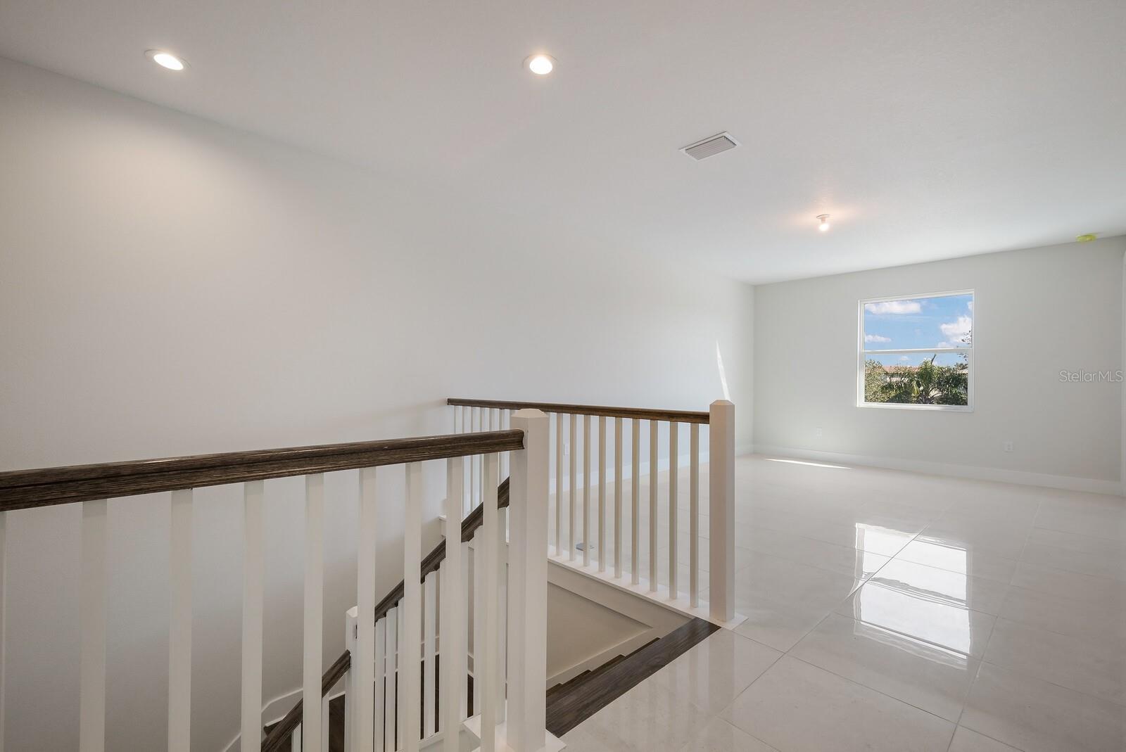 AQUA LAGOON TOWNHOMES - Residential