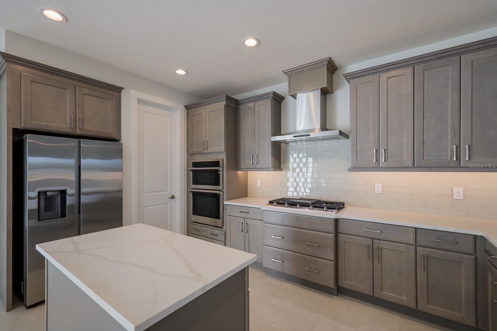 AQUA LAGOON TOWNHOMES - Residential