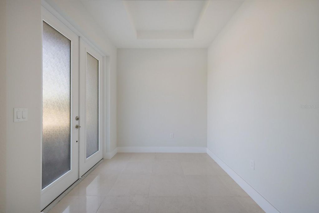 Photo of 6009 White Mangrove Lane, Bradenton, FL 34210 (MLS # A4689502)