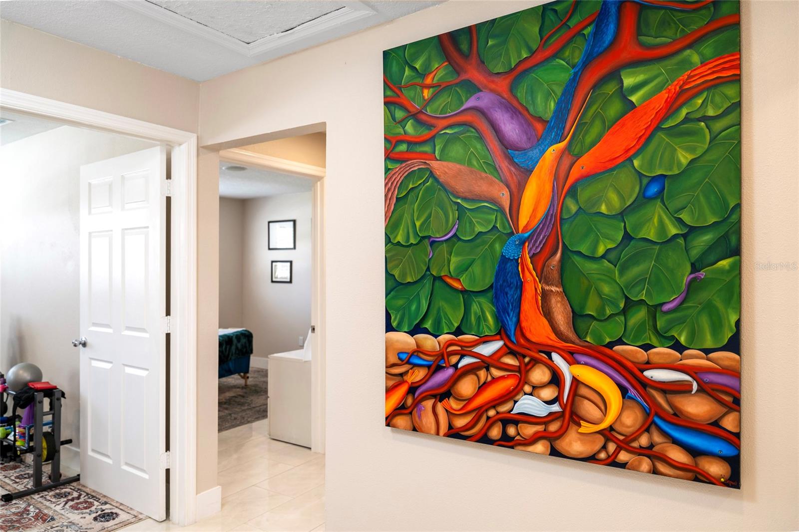 HOME EXCHANGE - Commercial Sale