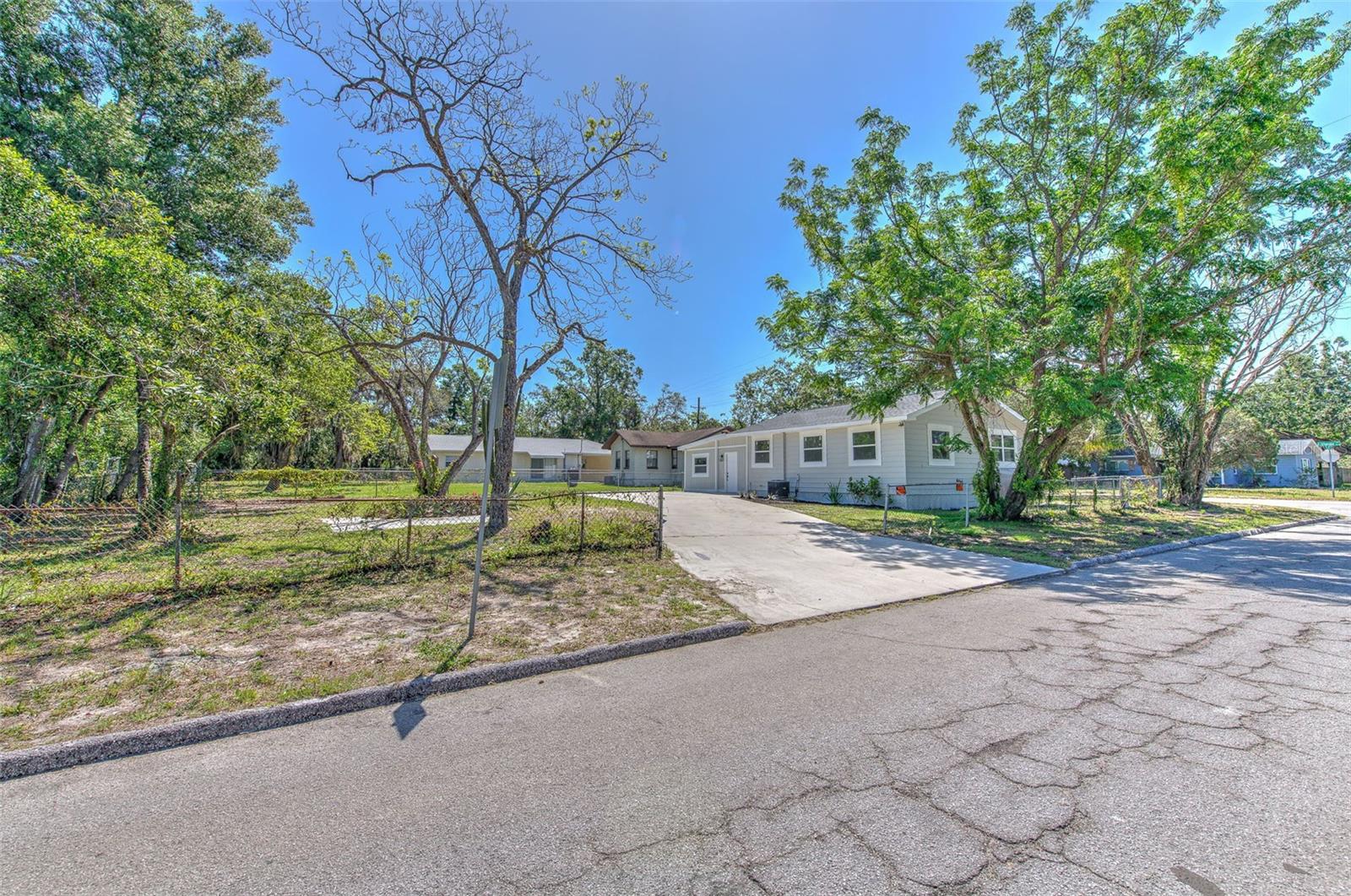 WOODWARD TERRACE - Residential Lease