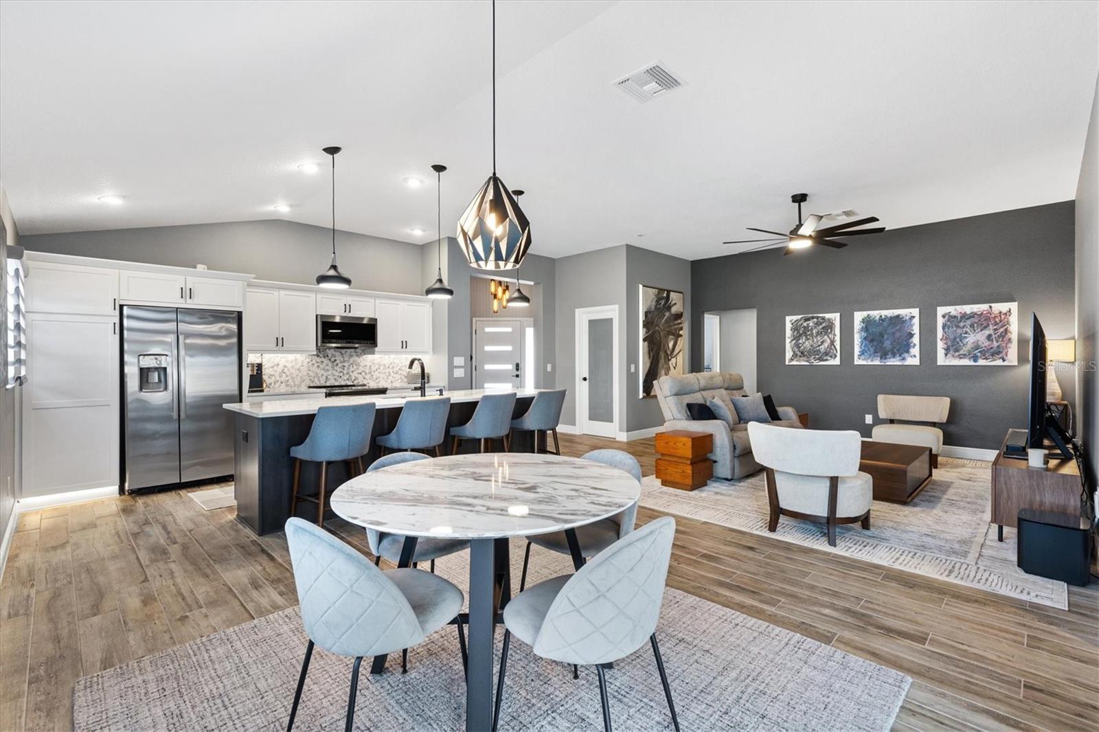 PALMETTO VILLAS - Residential