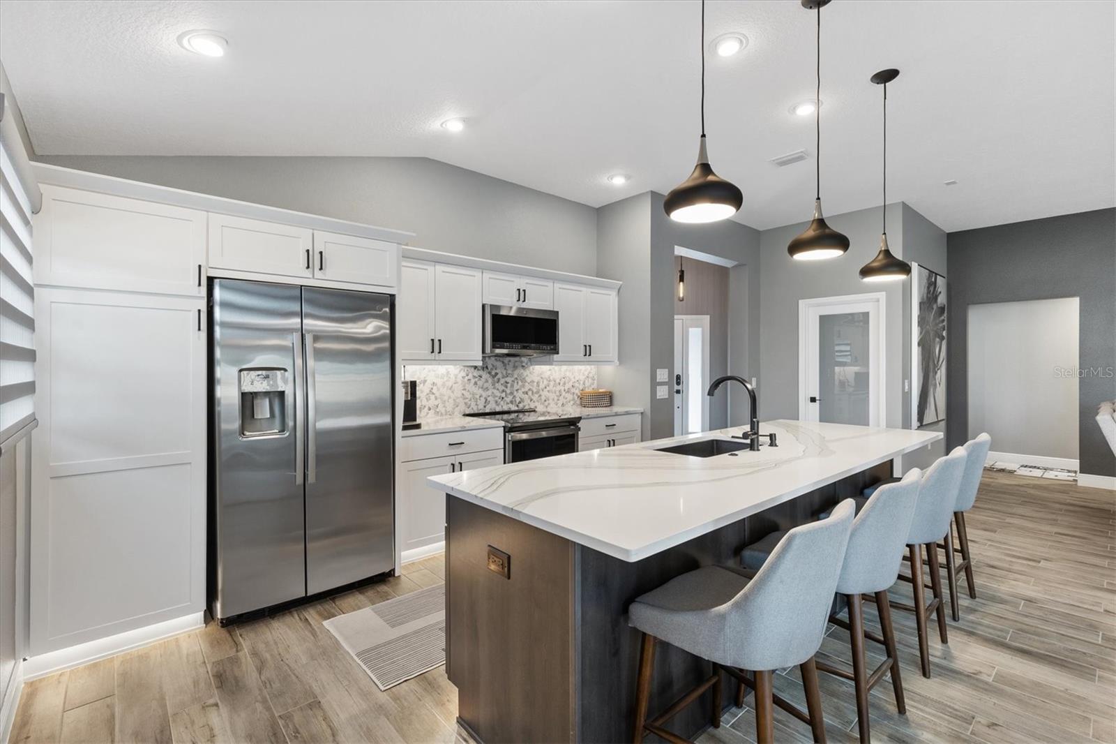 PALMETTO VILLAS - Residential