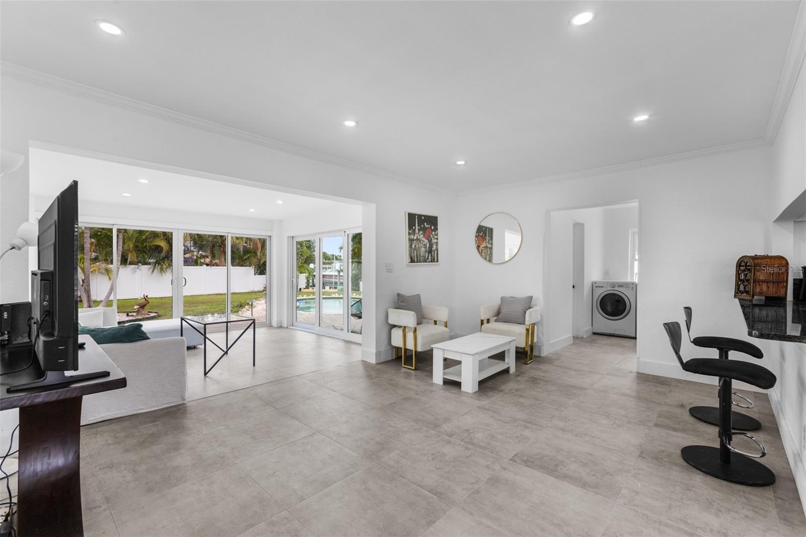 SHORE ACRES BUTTERFLY LAKE REP - Residential