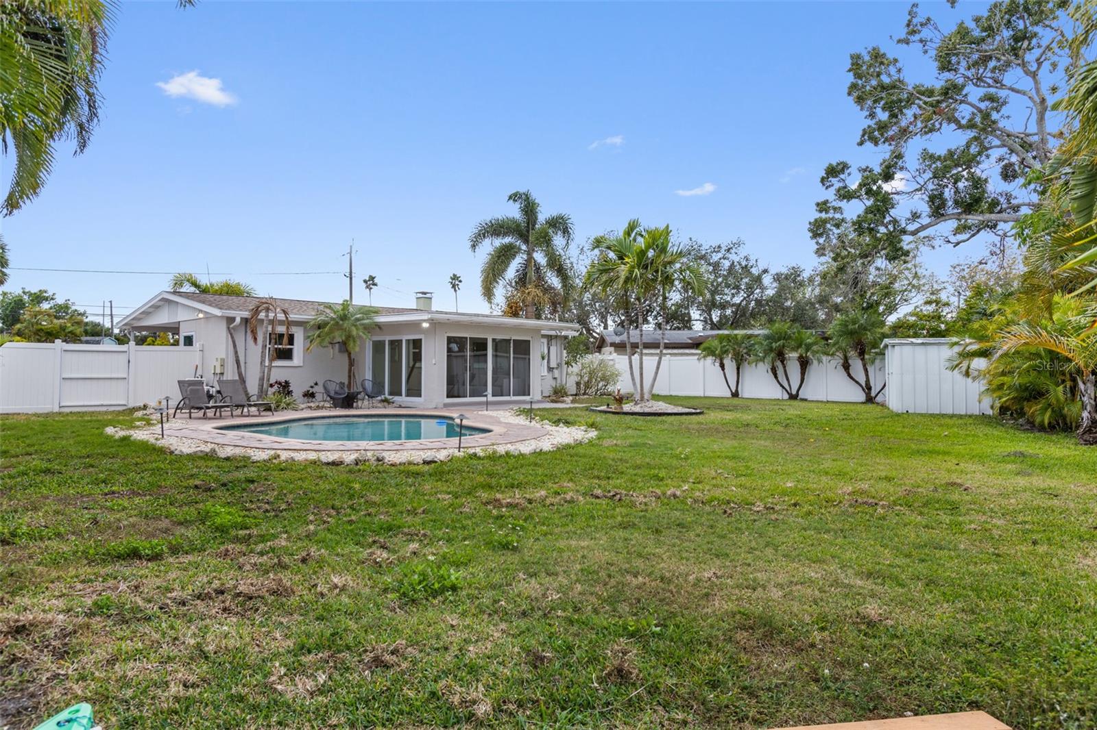 SHORE ACRES BUTTERFLY LAKE REP - Residential