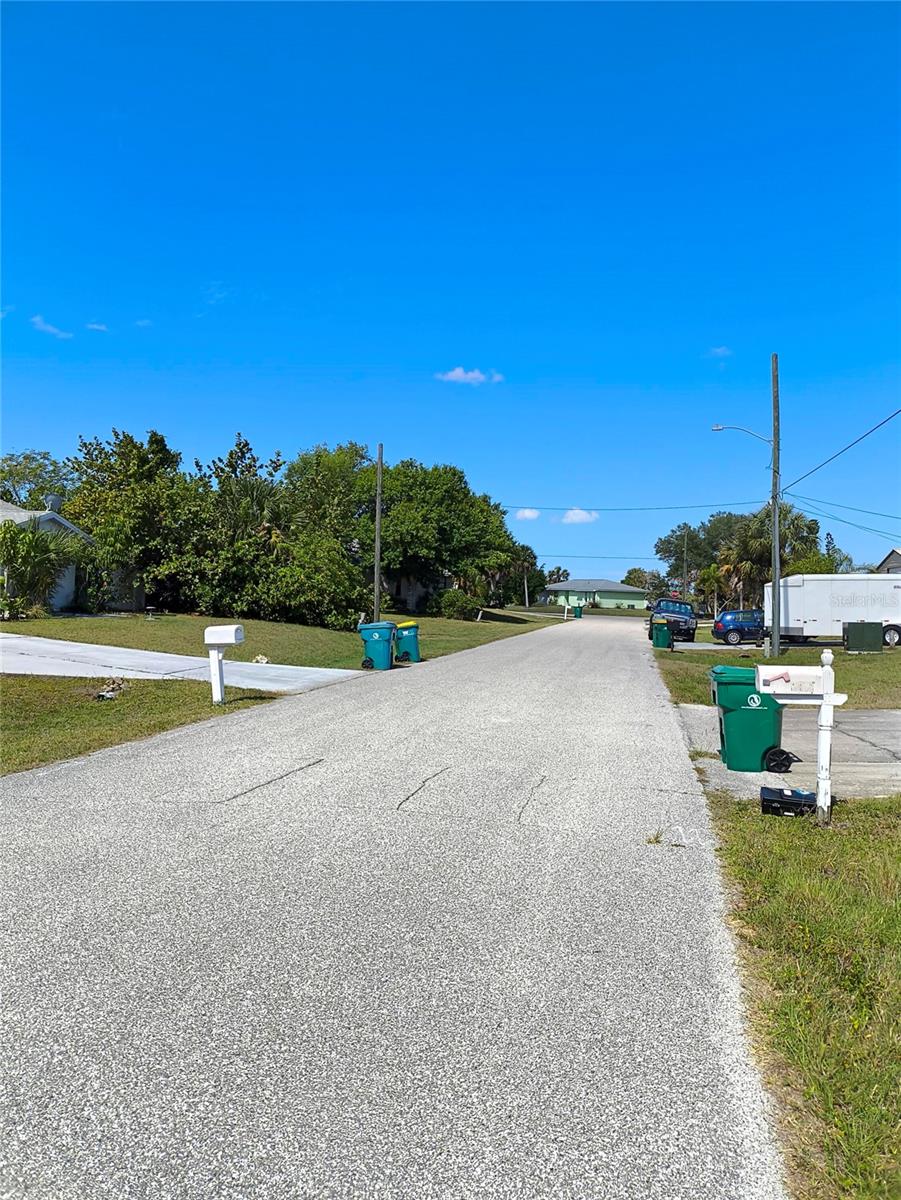 PORT CHARLOTTE SEC 079 - Land