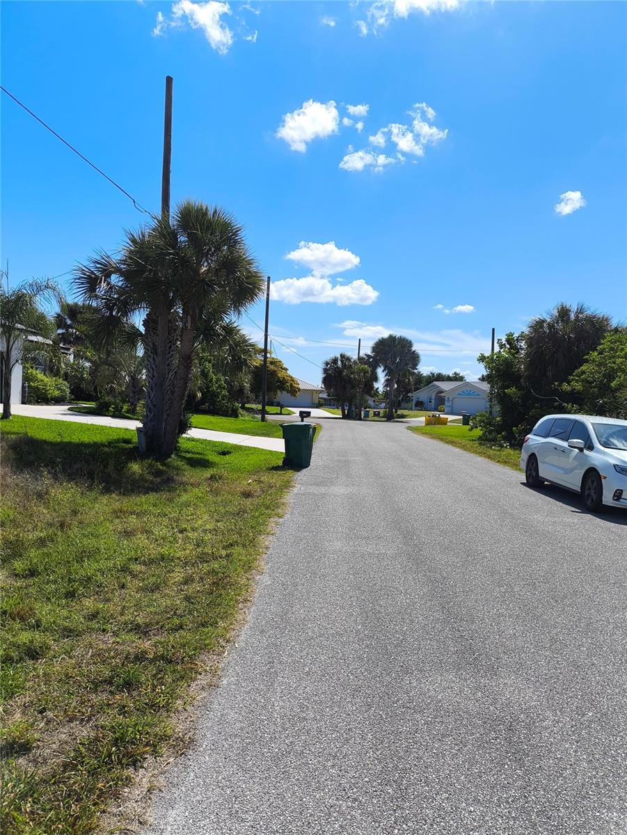 PORT CHARLOTTE SEC 079 - Land