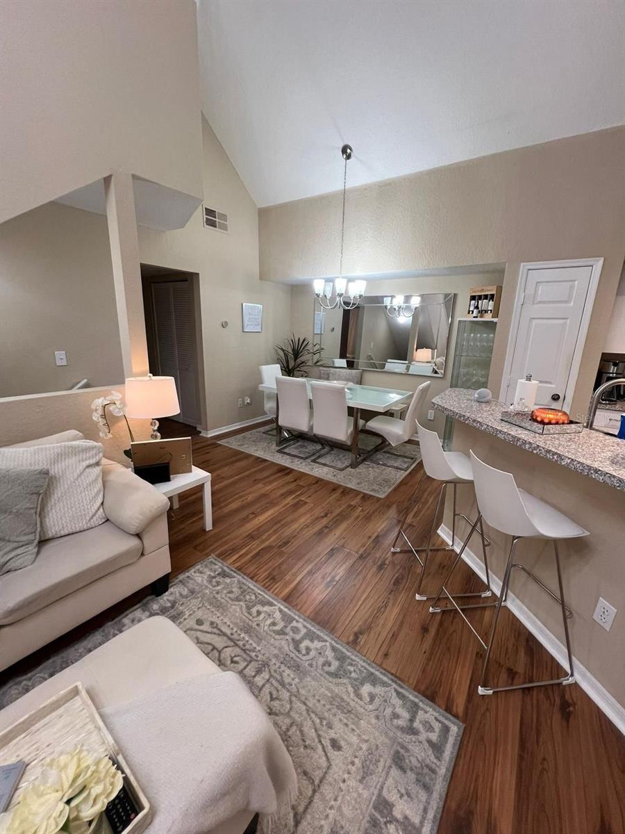 AZUR/METROWEST - Residential Lease