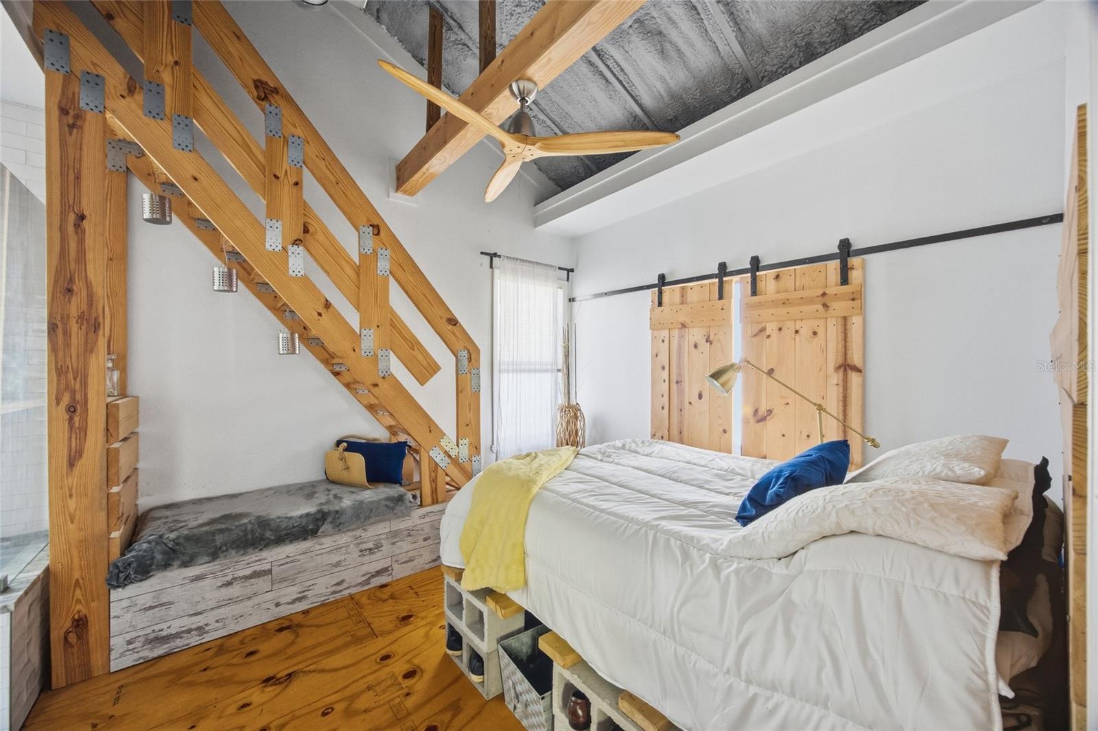 4RI | CENTRAL PARK BLKS 1 2 4 TO 12 13 14 AND 15 - Residential