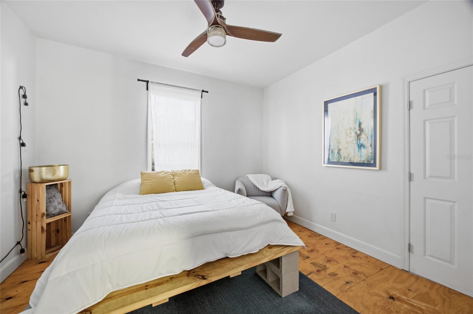 4RI | CENTRAL PARK BLKS 1 2 4 TO 12 13 14 AND 15 - Residential