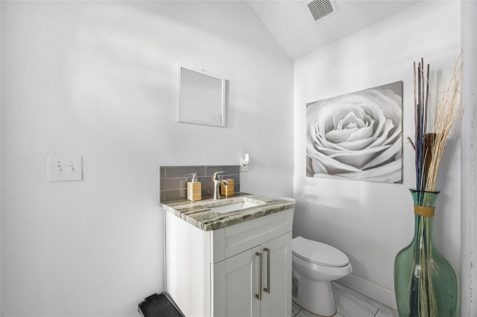 4RI | CENTRAL PARK BLKS 1 2 4 TO 12 13 14 AND 15 - Residential