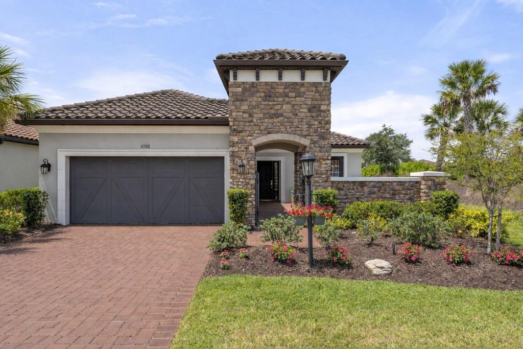 Photo of 4708 Trento Place, Bradenton, FL 34211 (MLS # A4692690)