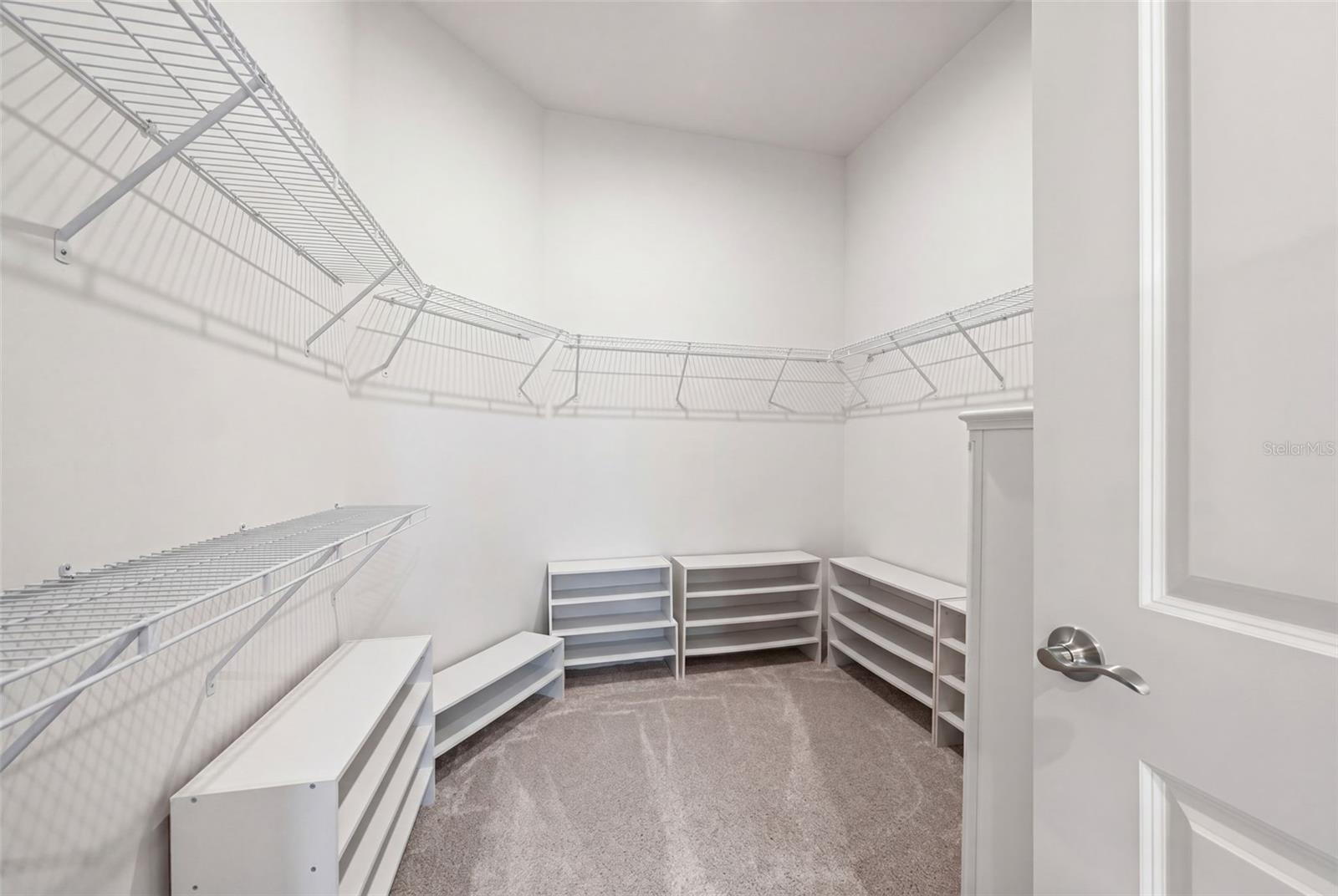 AZARIO ESPLANADE PH II SUBPH A, B & P - Residential