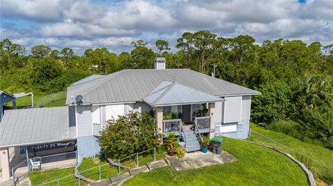 A home in PUNTA GORDA