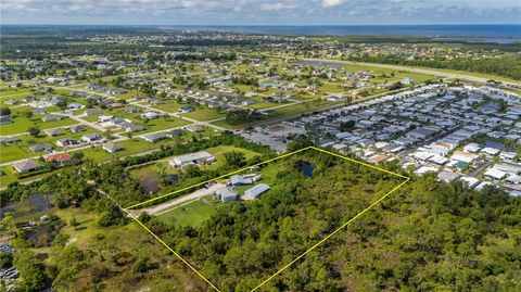 A home in PUNTA GORDA