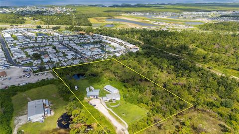 A home in PUNTA GORDA