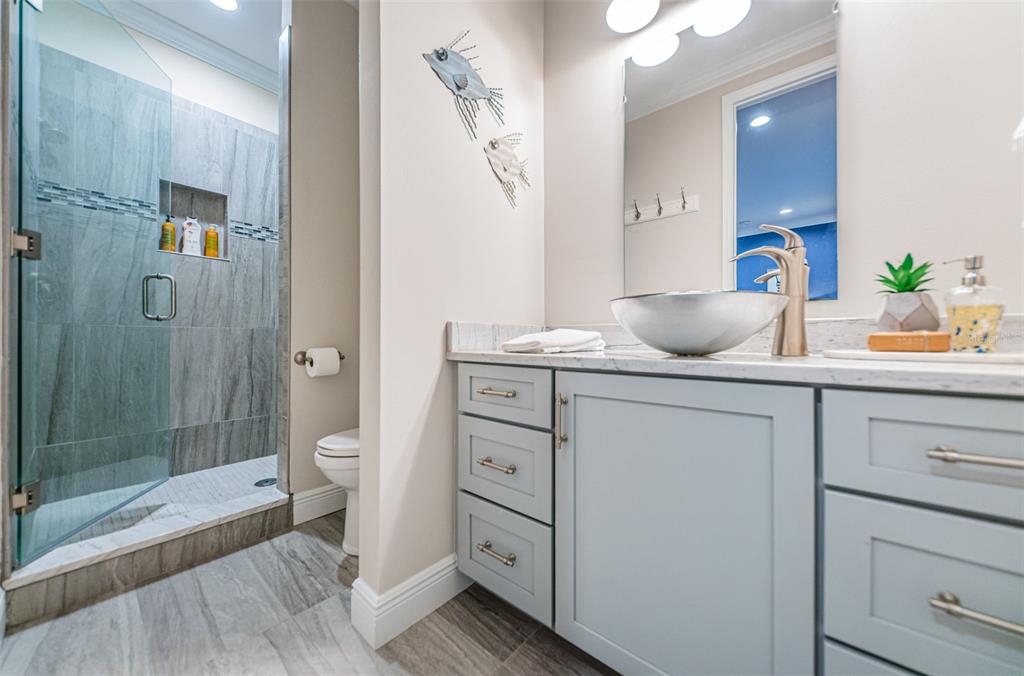 BELLEVUE ESTATES 7TH ADD - Residential