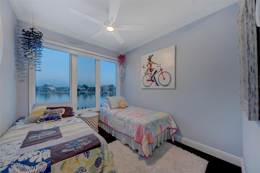 BELLEVUE ESTATES 7TH ADD - Residential