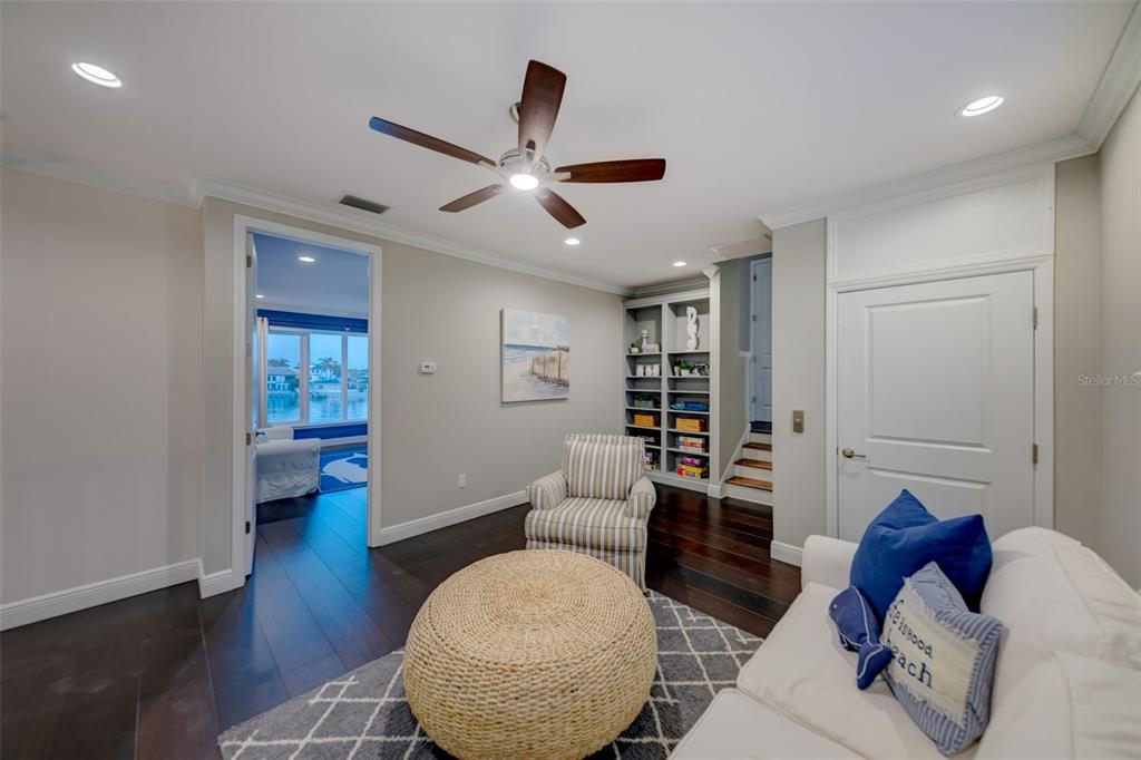 BELLEVUE ESTATES 7TH ADD - Residential