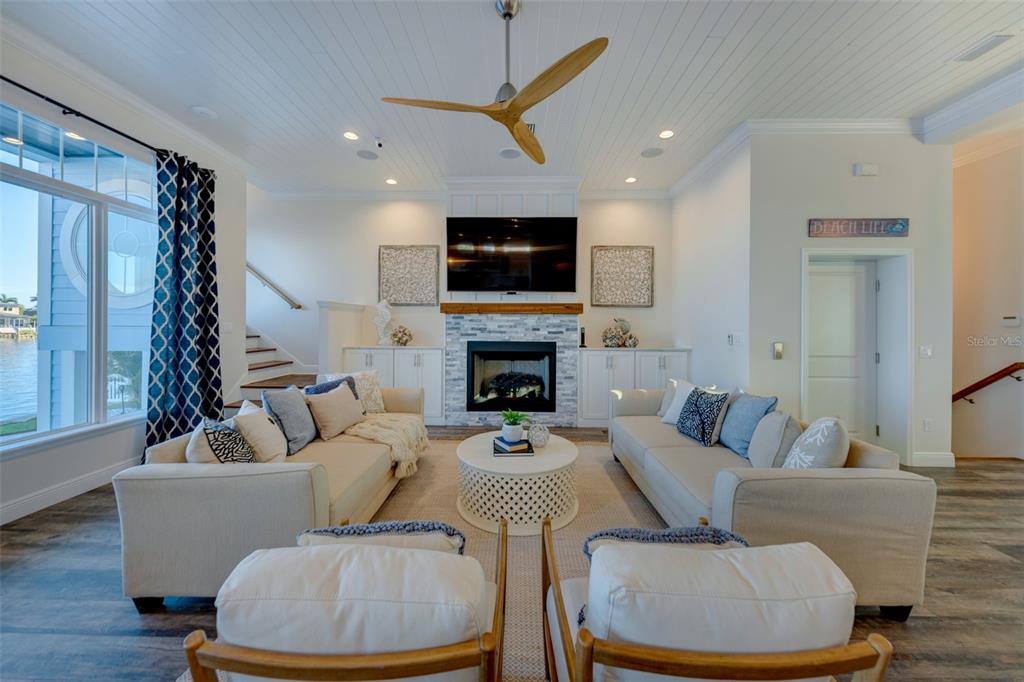 BELLEVUE ESTATES 7TH ADD - Residential