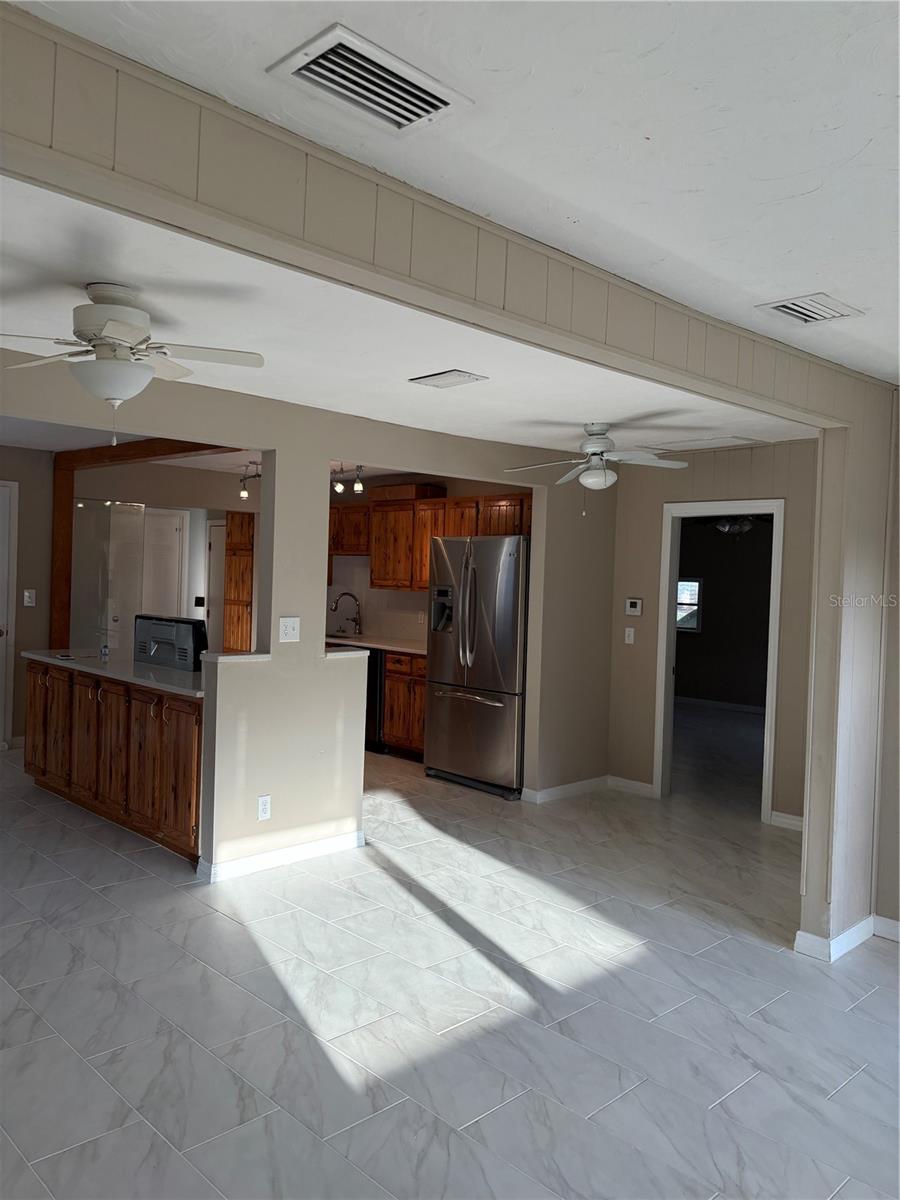CRESTLINE - Residential Lease