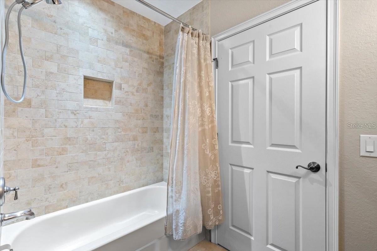 THE LAGOON I AT TIDEWATER PRESERVE - Residential Lease