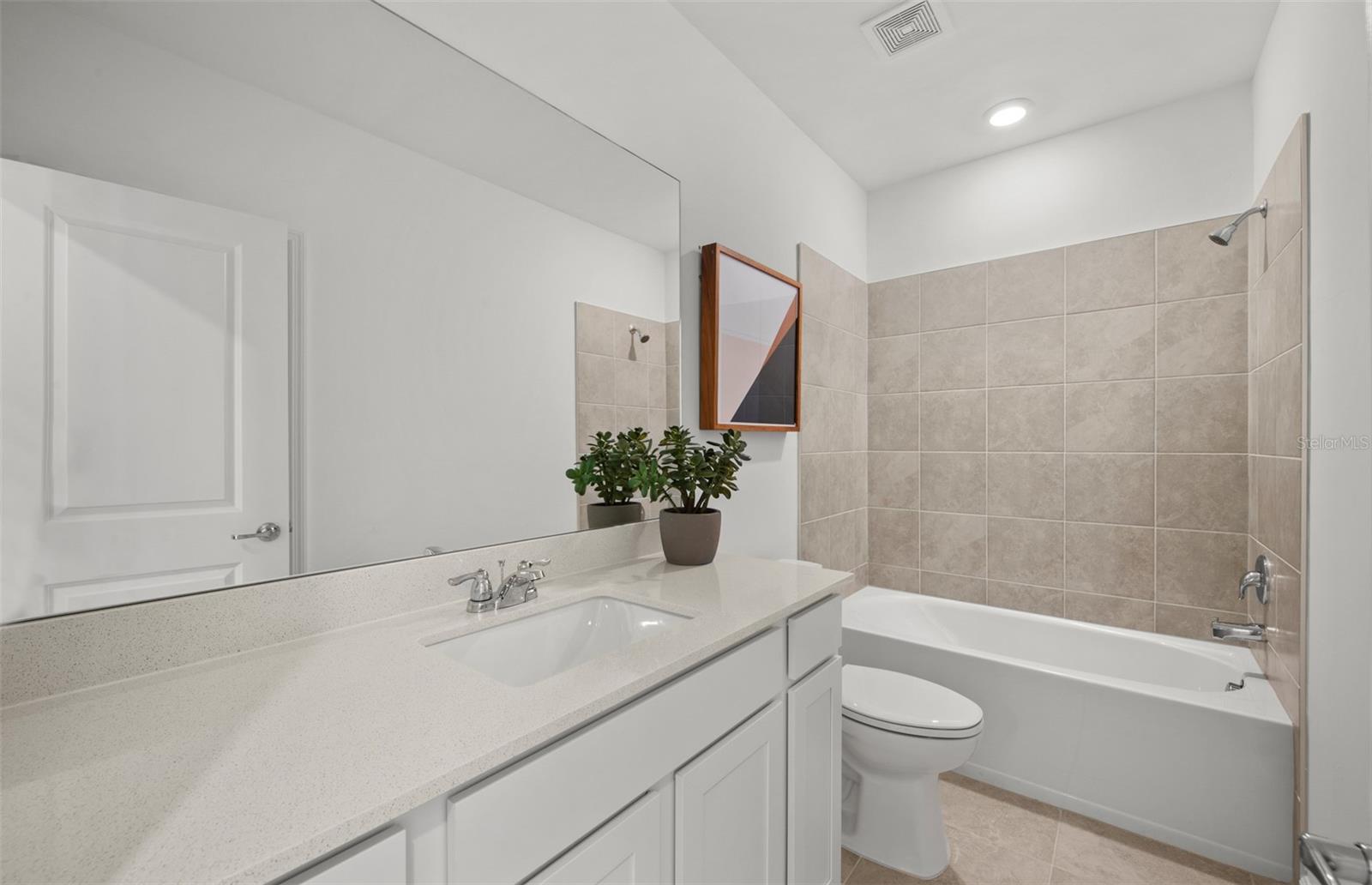 4556; REAGAN LANDING --- PRELIM - Residential