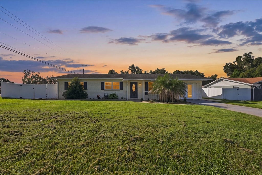 Photo of 702 Camellia Court, Seffner, FL 33584 (MLS # TB8552939)