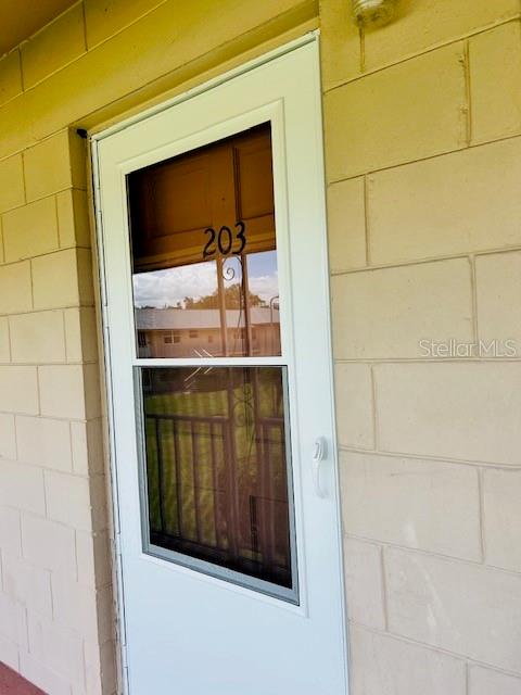 TAVARES LAKEVIEW CONDO - Residential Lease