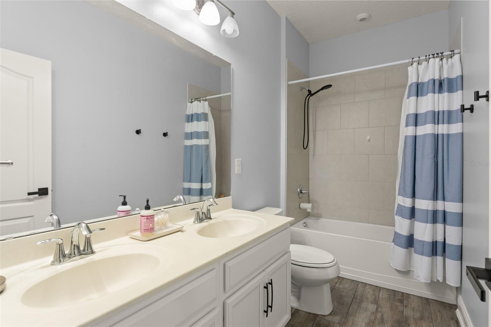 SUMMERLAKE PD PH 4B - Residential