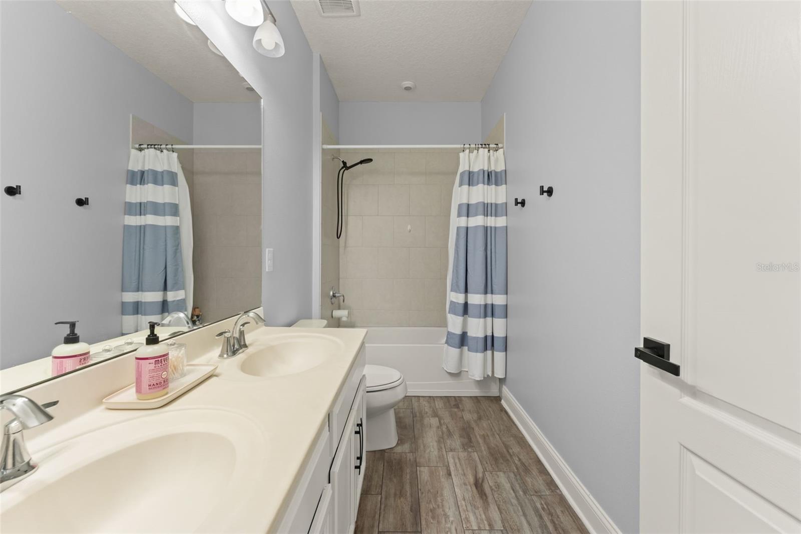 SUMMERLAKE PD PH 4B - Residential