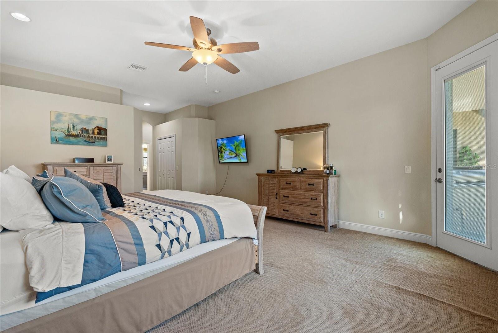 ENCLAVE AT COUNTRY MEADOWS - Residential