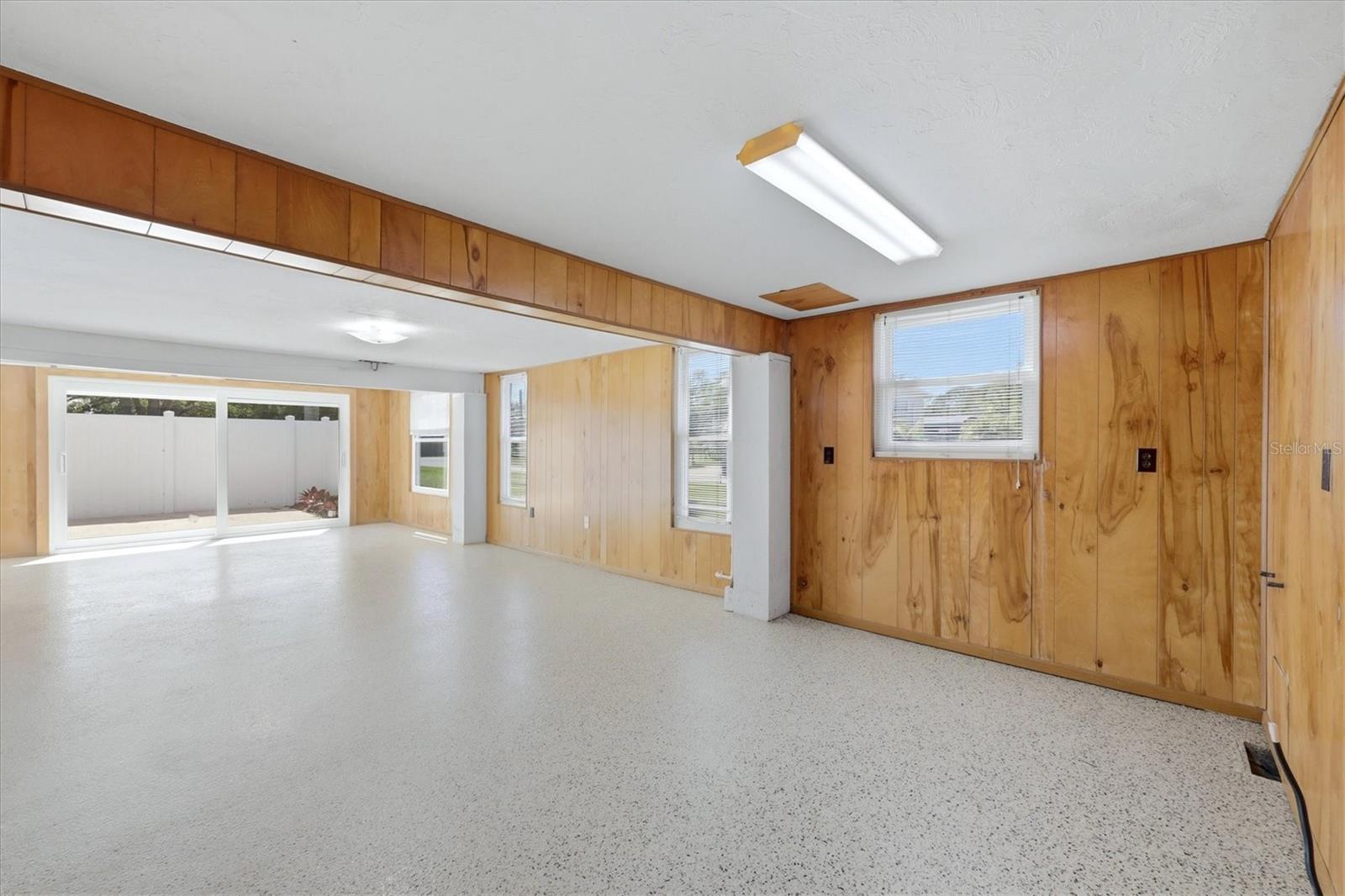 WINELLA PARK - Residential