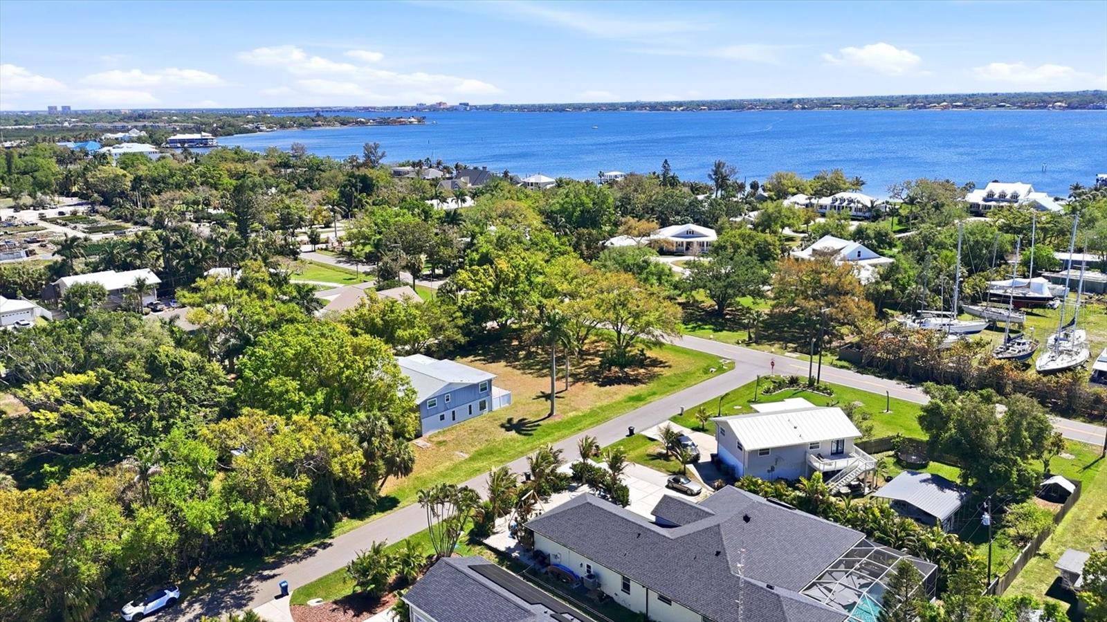 WINELLA PARK - Residential