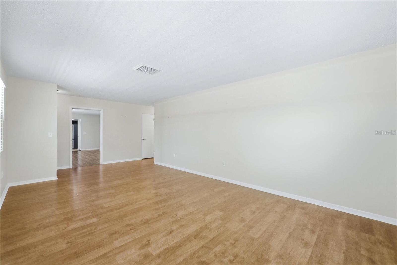 WINELLA PARK - Residential