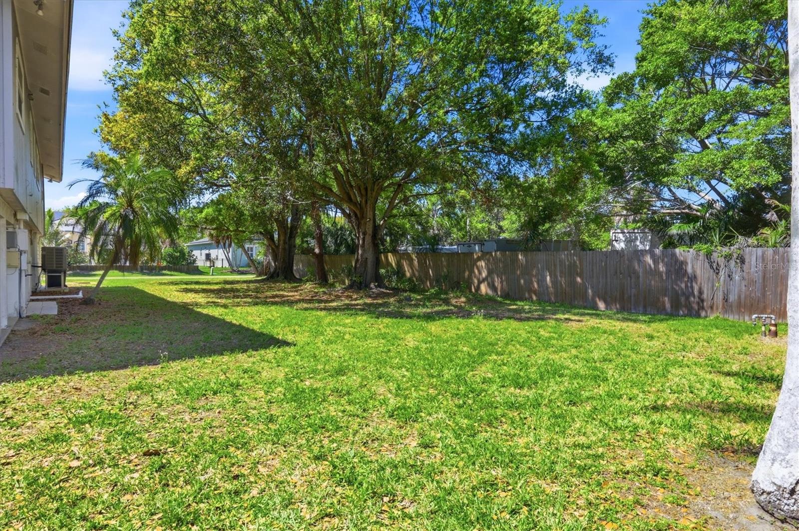WINELLA PARK - Residential