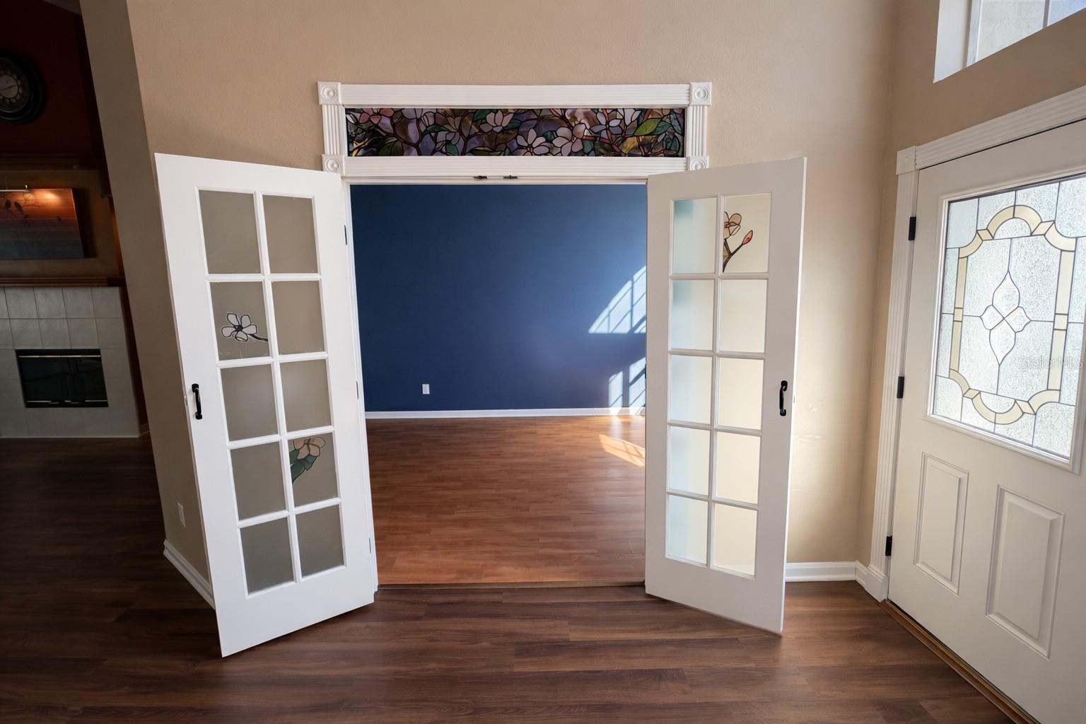 2245 TURNBERRY DRIVE