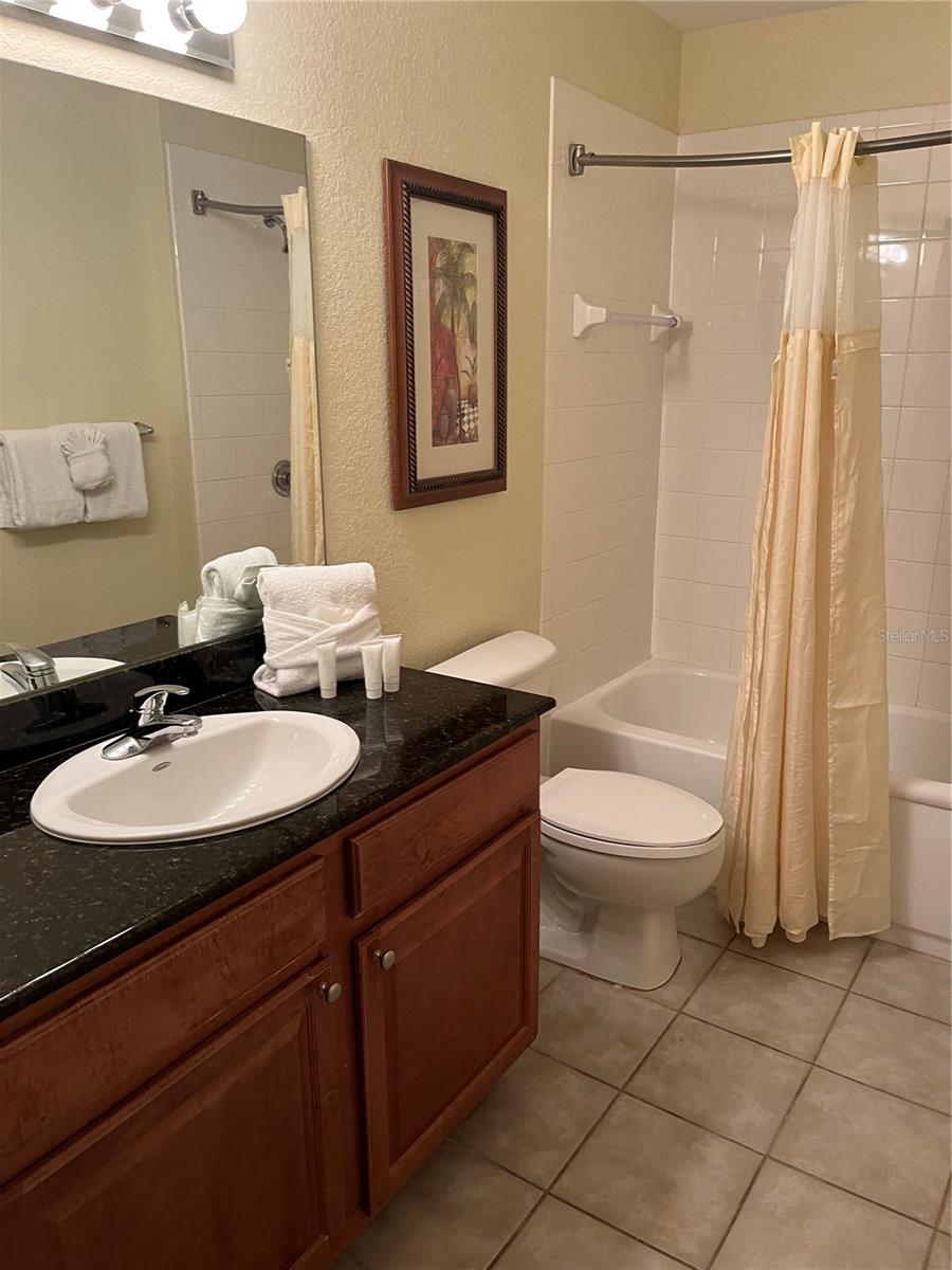 LAKE BUENA VISTA RESIDENCE VILLAGE I - Residential